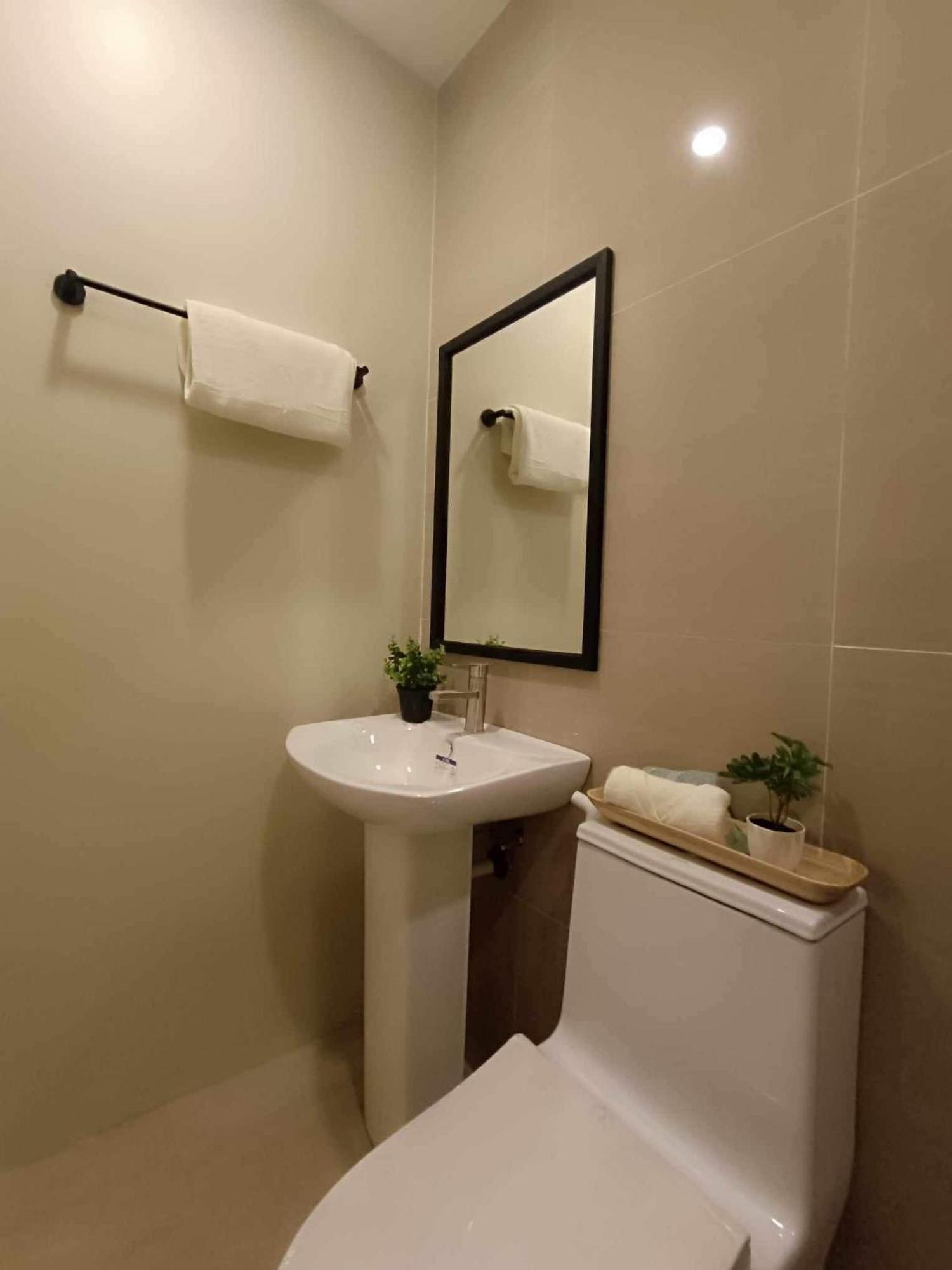 Kimtons Apartment Suite Capitol Site Cebu Dış mekan fotoğraf